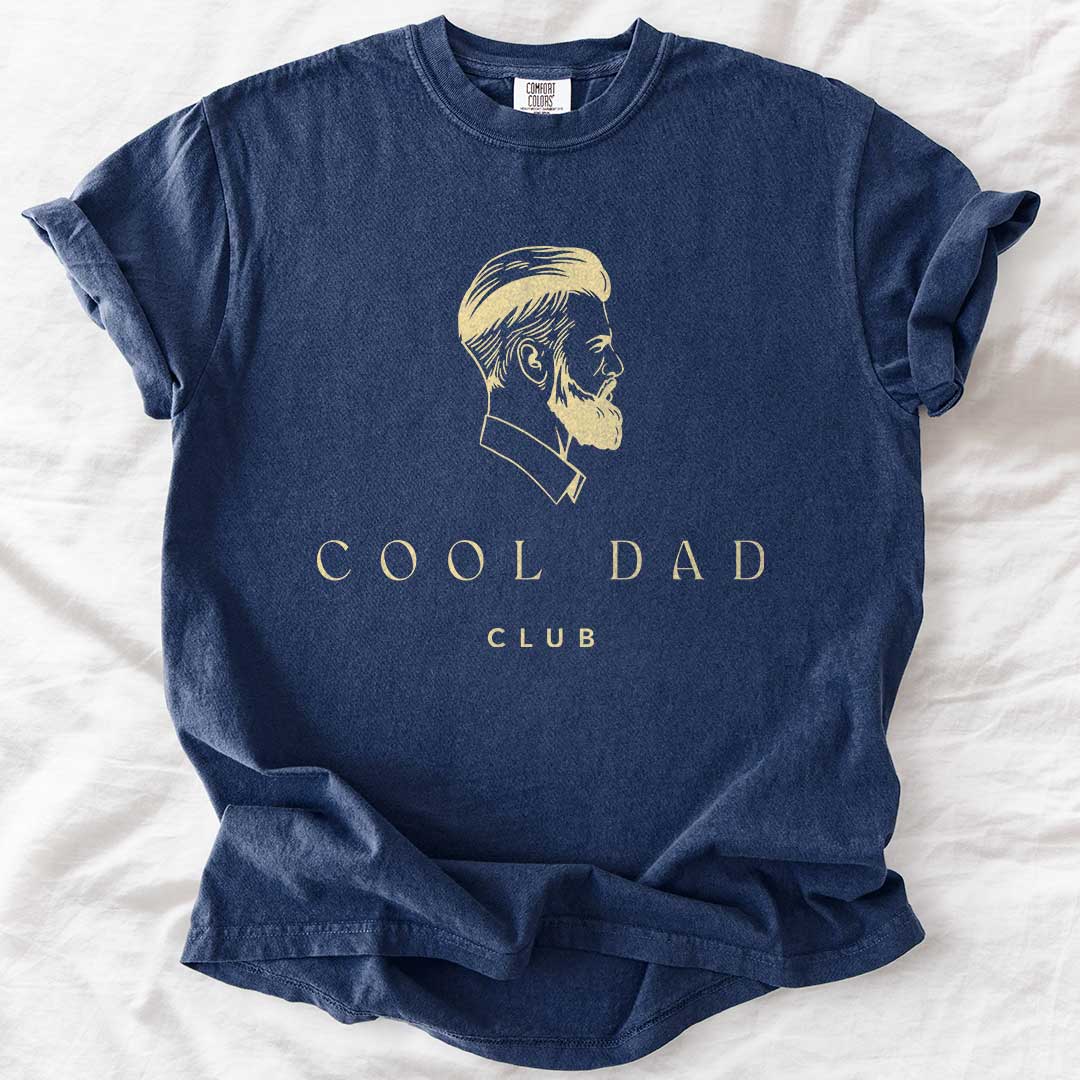 Cool Dad Club – Bearded Dad Illustration T-Shirt