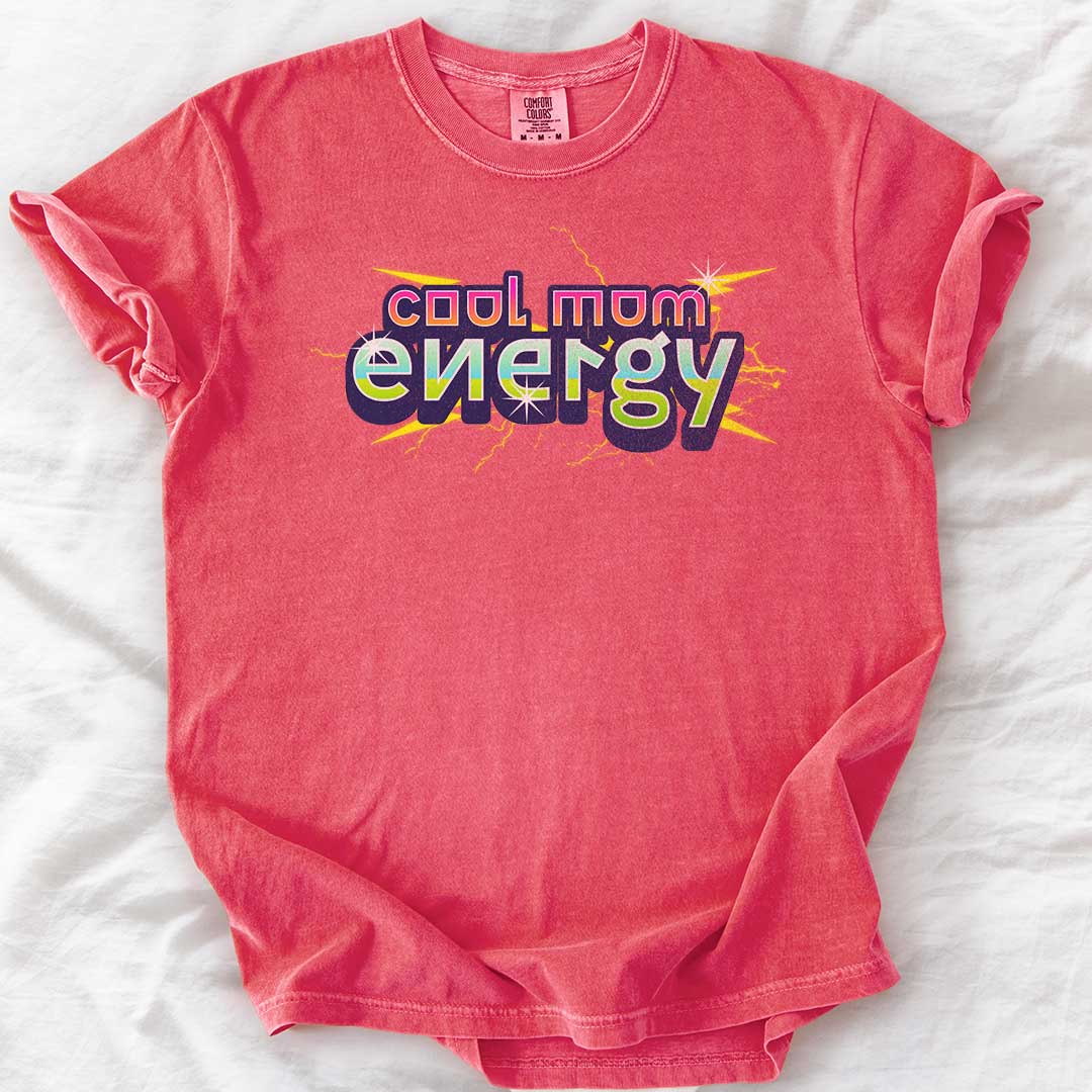 Cool Mom Energy – Retro Game-Inspired Comfort Colors® T-Shirt