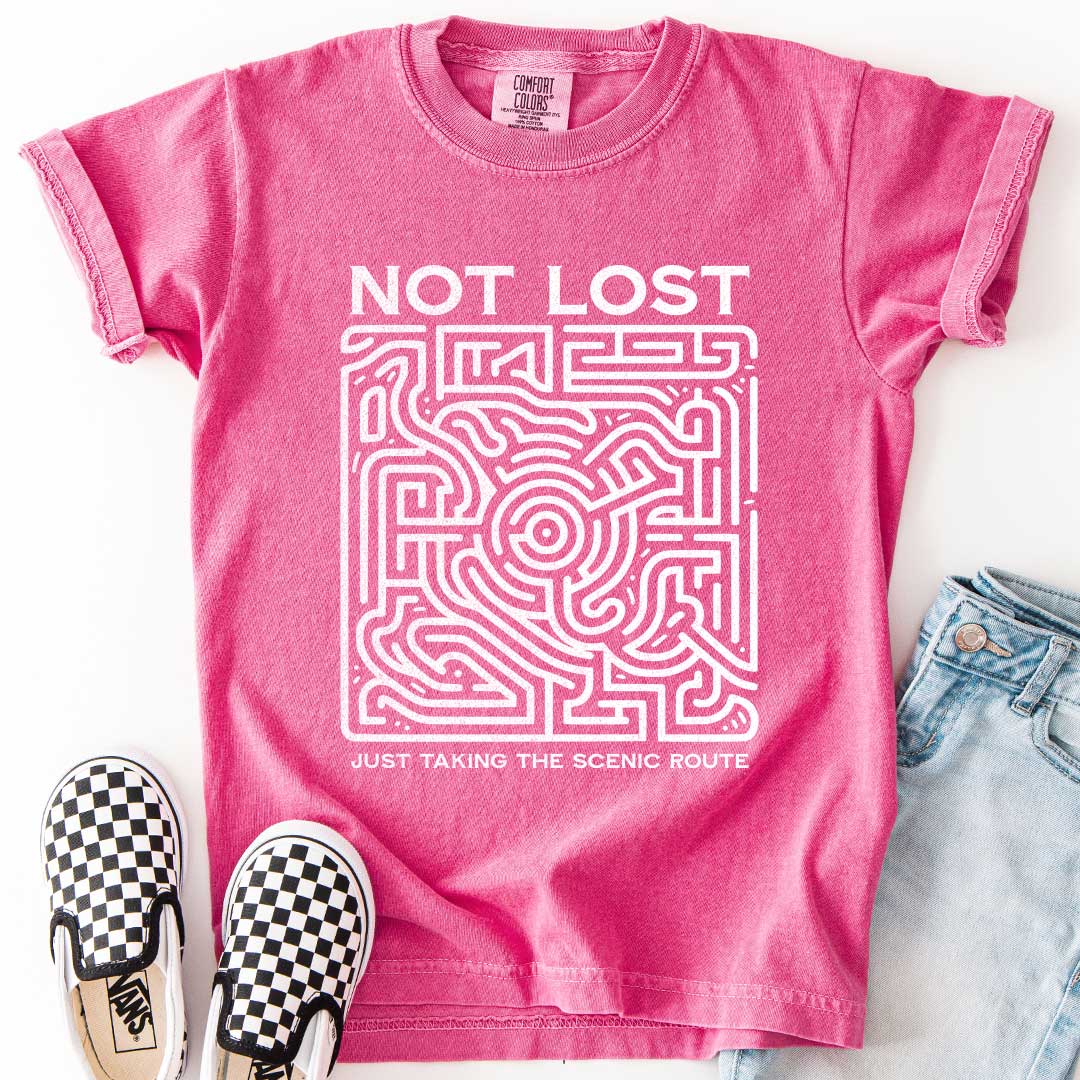 Not Lost, Just Taking the Scenic Route – Maze Adventure Youth T-Shirt