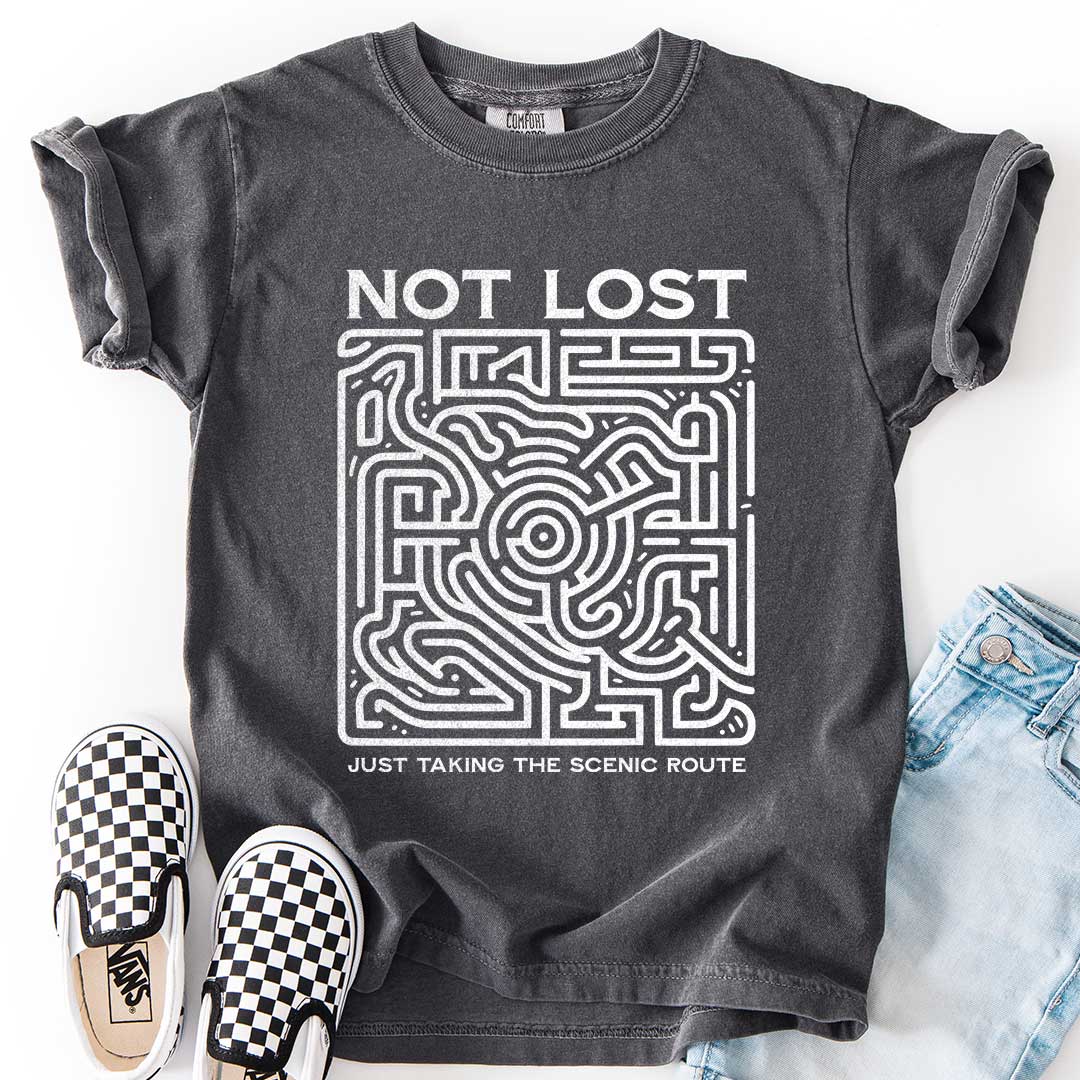 Not Lost, Just Taking the Scenic Route – Maze Adventure Youth T-Shirt