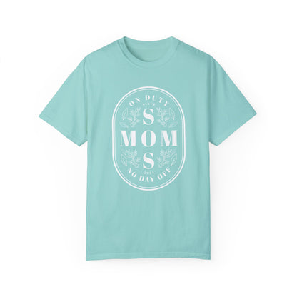 Mom SOS On Duty Since 2024 – Personalized Mom T-Shirt