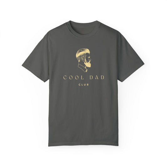 Cool Dad Club – Bearded Dad Illustration T-Shirt