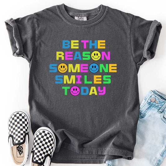 Be the Reason Someone Smiles Today Kids T-Shirt
