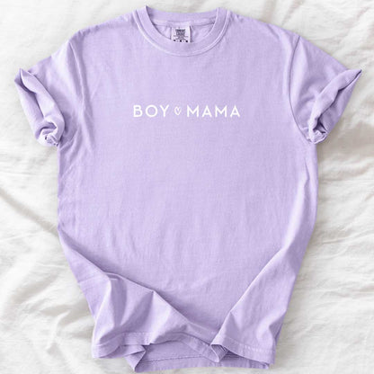 Boy ❤️ Mama T-Shirt – Minimalist and Heartfelt Mom Tee