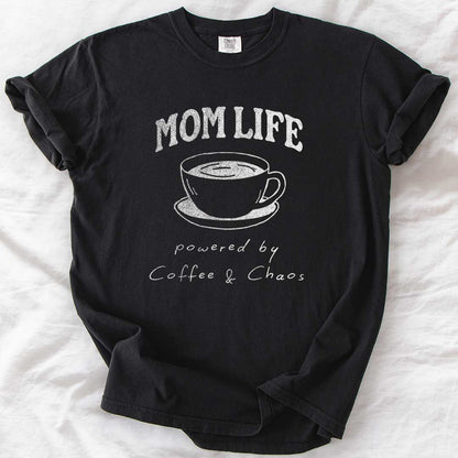 MOM LIFE – Powered by Coffee & Chaos Casual T-Shirt