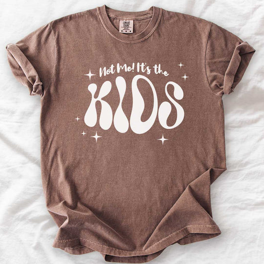 Not Me! It’s the Kids! Groovy Mom T-Shirt
