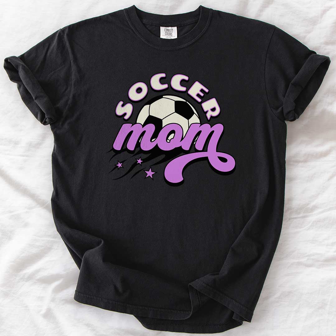 Soccer Mom – Retro Comfort Colors® T-Shirt