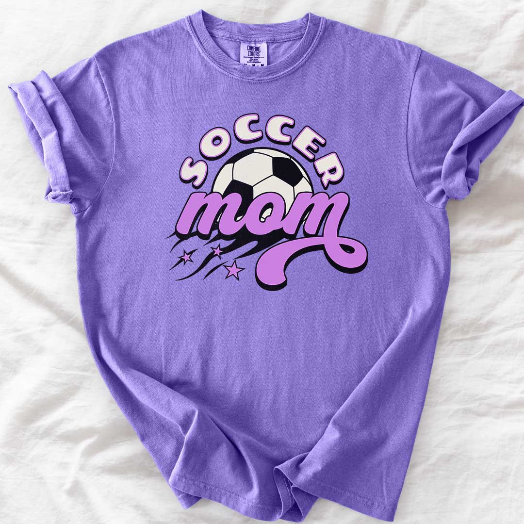 Soccer Mom – Retro Comfort Colors® T-Shirt