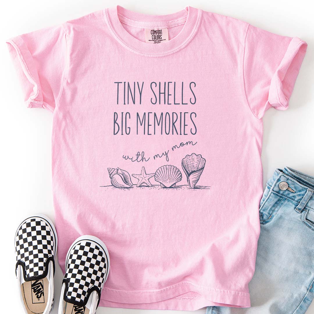 Tiny Shells, Big Memories – With My Mom T-Shirts