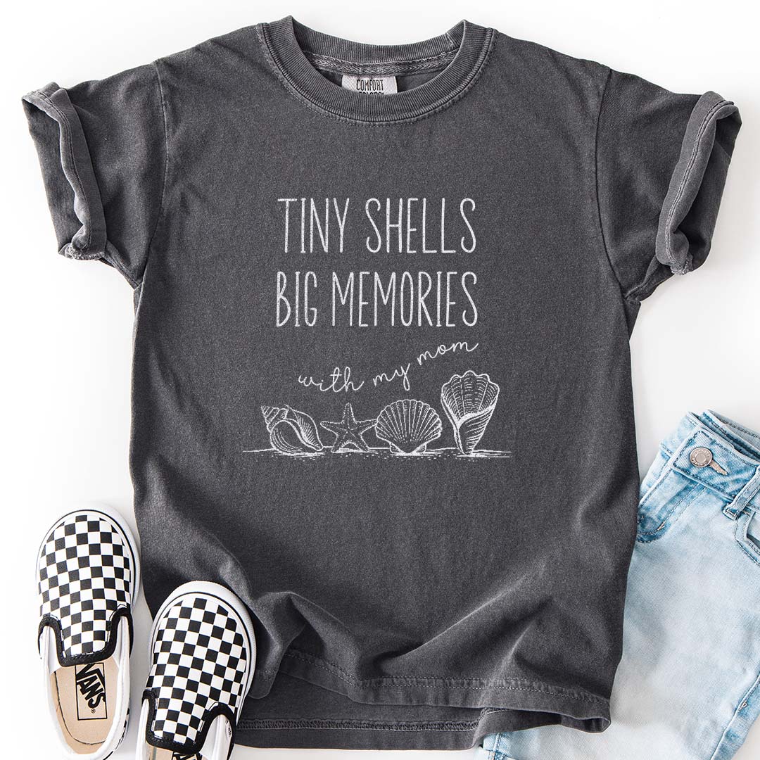 Tiny Shells, Big Memories – With My Mom T-Shirts